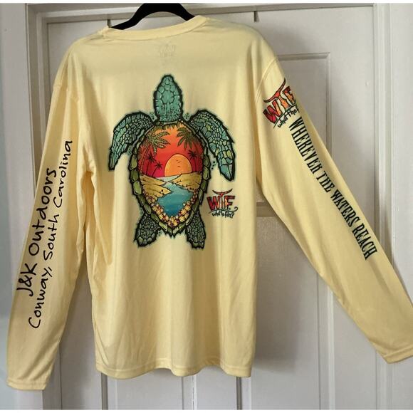 WHAT THE FIN? Shirt Mens Large Yellow UPF 50 Beach Turtle Performance Rashguard - Picture 3 of 9
